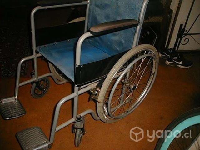 Silla de ruedas plegable
