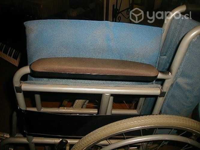 Silla de ruedas plegable