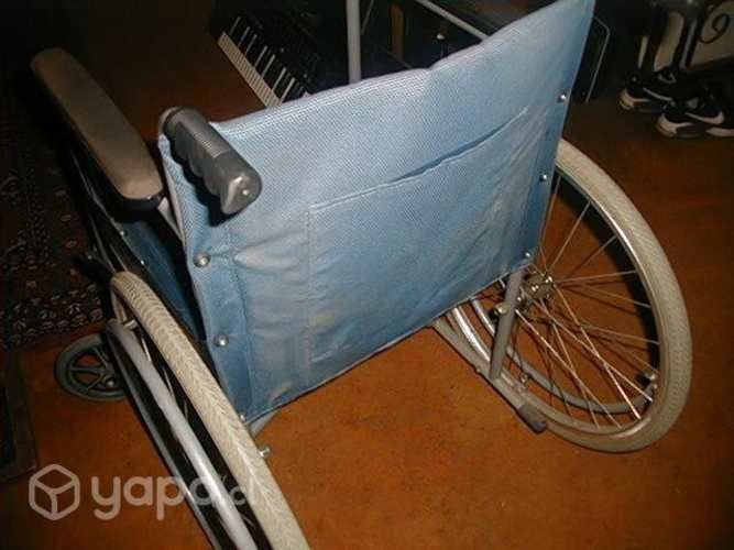 Silla de ruedas plegable