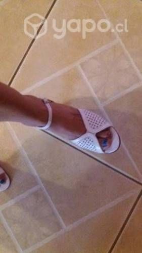 Chalas gacel blancas talla 35