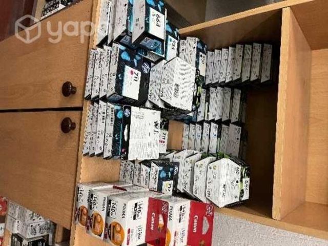 Busco Toner y tintas originales sellados