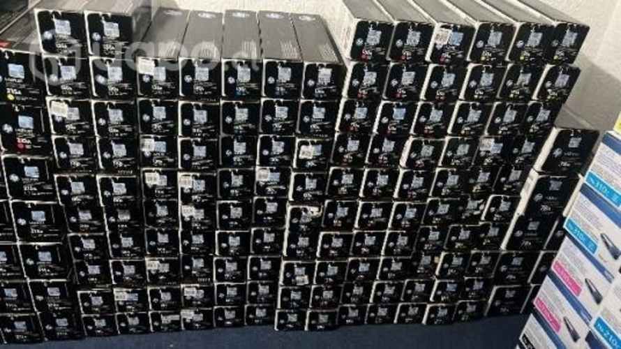 Busco Toner y tintas originales sellados