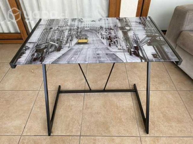 Mesa de estudio o de living