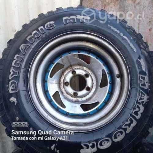 Neumáticos con llanta
