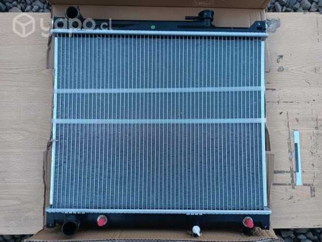 Radiador Suzuki Grand Vitara Grand Nomade SQ420