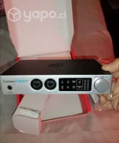 Interfaz de audio connect audio 2/4