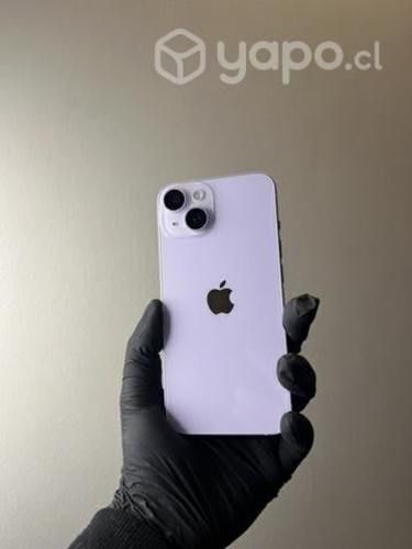 IPhone 14 Lila seminuevo sin caja