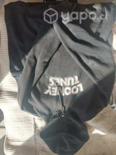 Poleron looney tunes