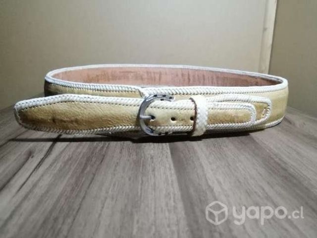 Cinturón de cuero