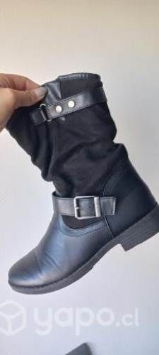 Botas negras