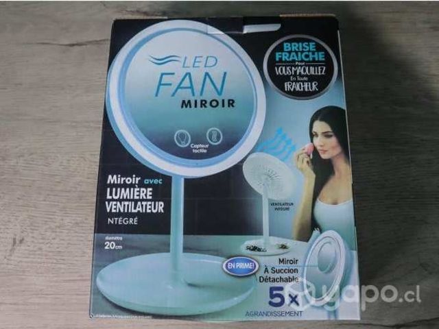 Espejo 3 en 1 con luz led ventilador y aumento