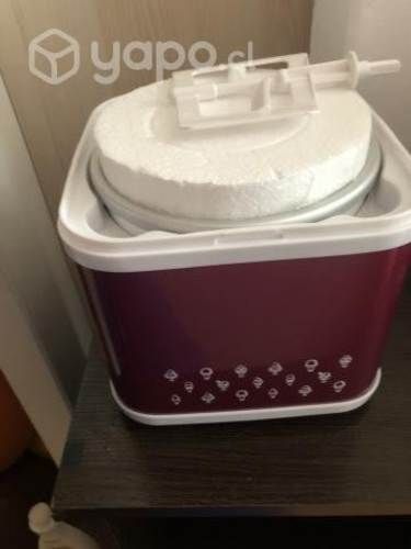 Máquina de helado y Yogurt OSTER