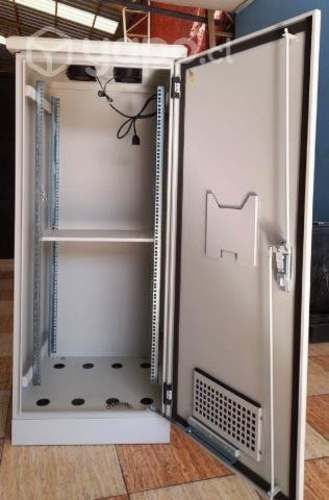 Rack exterior 22 ur 19 pulg profundidad 600