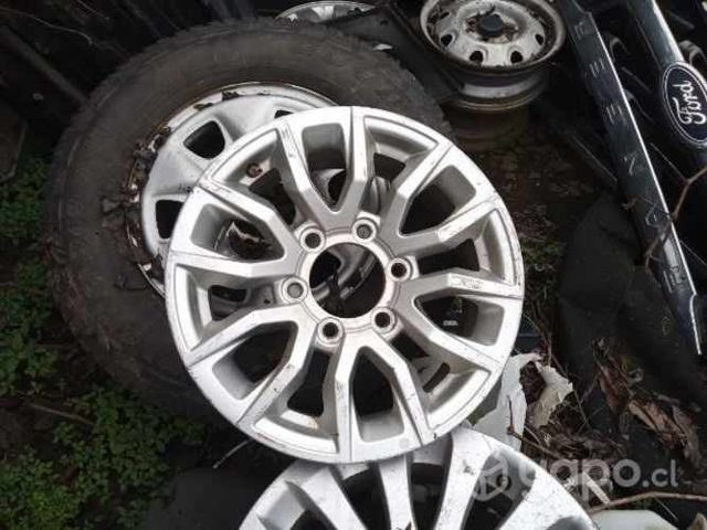 Llanta Chevrolet colorado unica