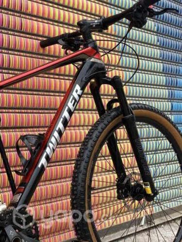 Twitter Black Hawk Pro + casco + candado