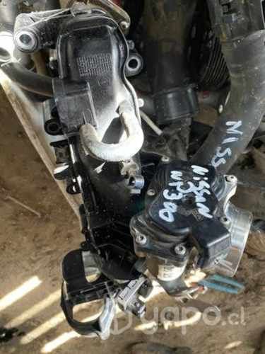 Cuerpo aceleración Nissan np300