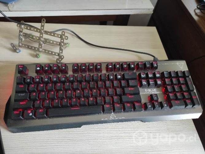 Teclado Mecánico, Adaptador disco duro