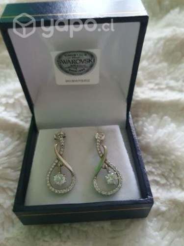 Set de aros y anillo de plata (925)