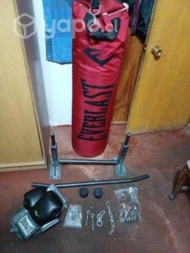 Saco box - Guantes - Pera - Barra ejercicios