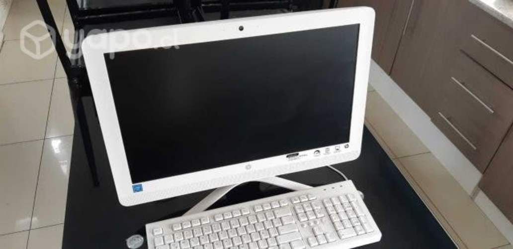 HP ALL IN ONE 19,5" nuevo muy poco uso