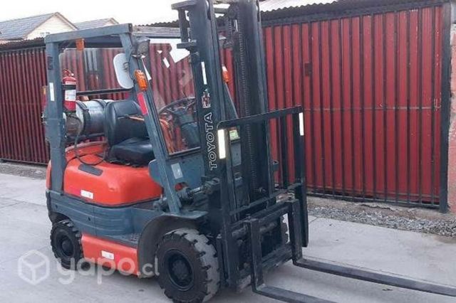 Grúa Horquilla 1500 kilos