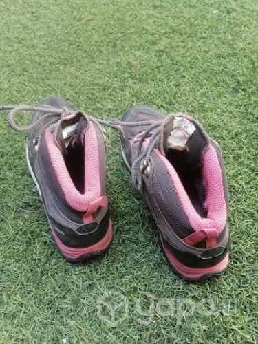 Bototo quechua Treking mujer MH 500