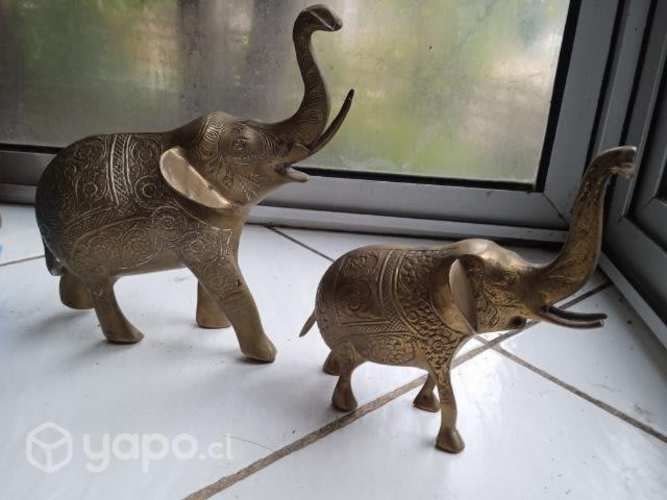 Elefantes de bronce