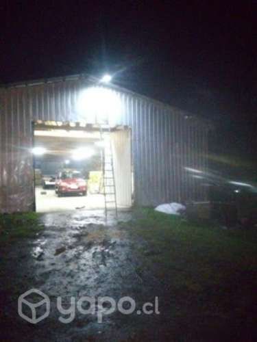 Foco solar con panel independiente