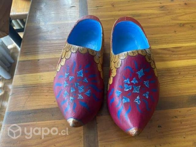 Suecos decorativos de madera