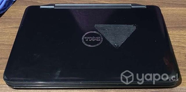 Laptop dell touchpabuen estado algunos años de uso