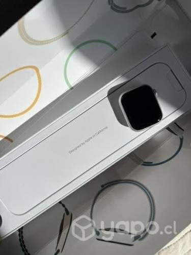 Apple Watch Series 8