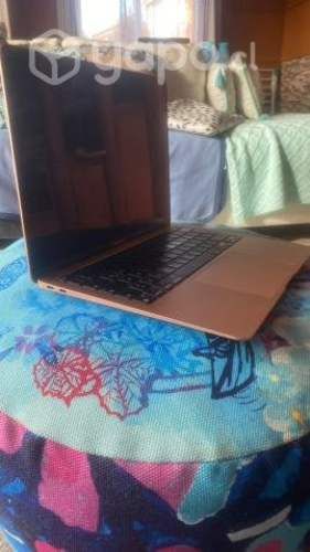 Macbook Air Rose M1 8gb de ram, 256gb ssd, tipo C