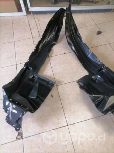 Guardafangos yaris el par delanteros