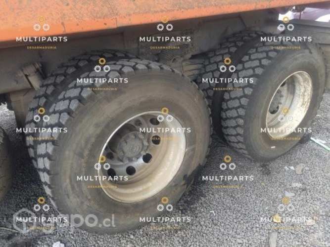 Tandem freightliner M2 112