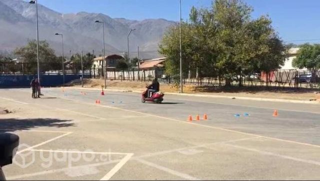 Arriendo Moto Automatica para Examen Clase C