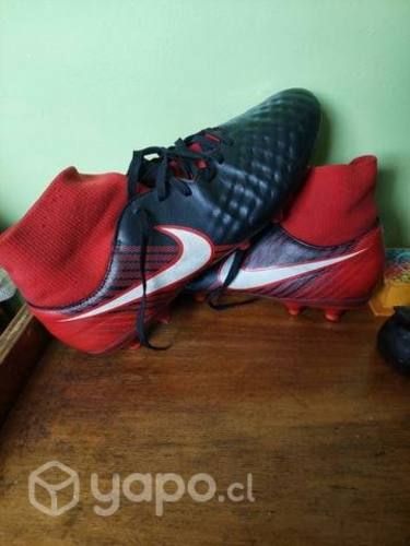 Zapatos de fútbol nike magista TALLA 45 (29cm)