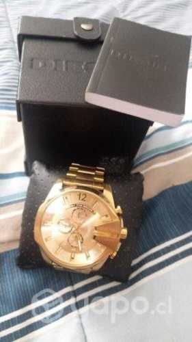 Reloj diesel en buen estado