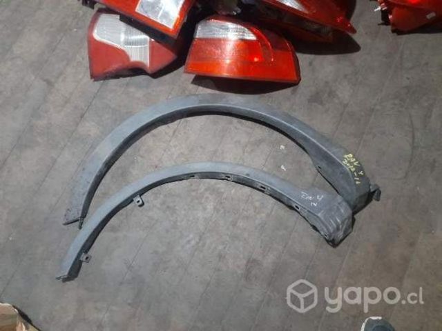 Molduras rav 4 2014 a 2019 originales