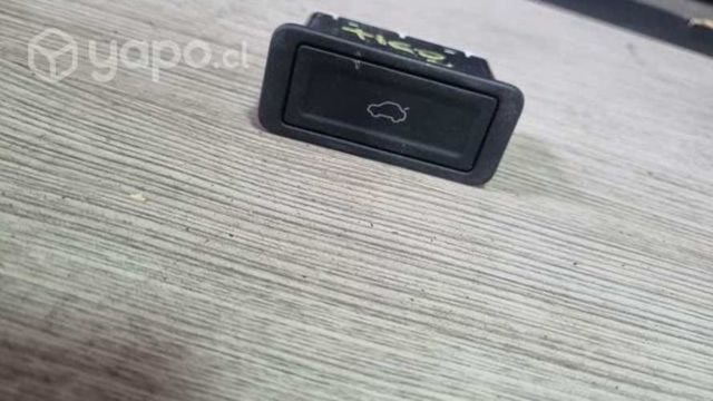 Boton de maletero chery tiggo 8 2022