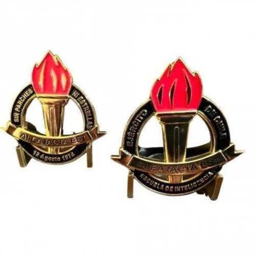 Moneda escuela de inteligencia