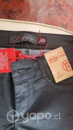 Jens tipo cuero talla 40