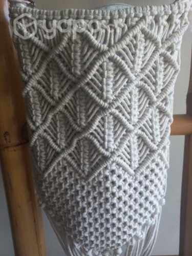 Carterita tejida a mano