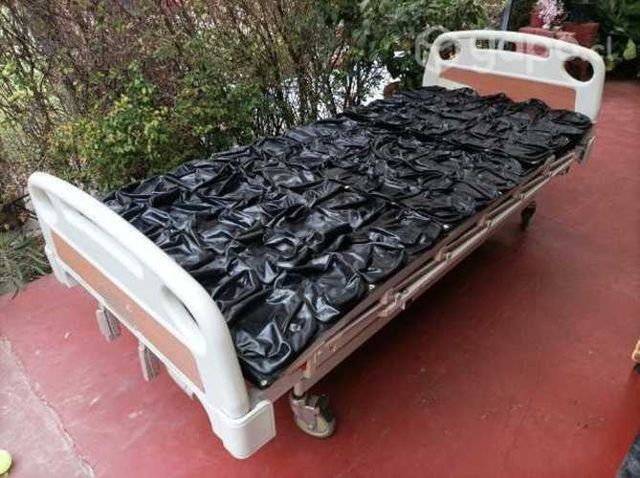 Cama Clínica Manual +Colchón +Colchón Antiescaras