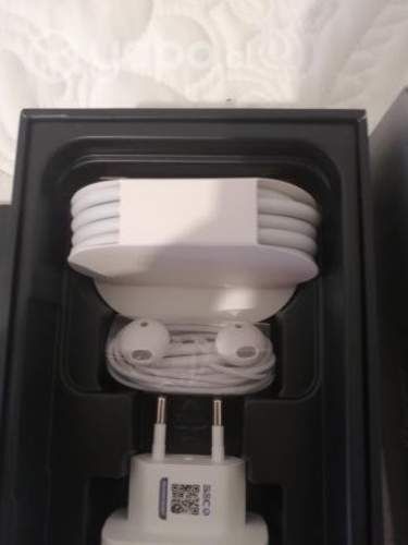 Celular vivo v25 nuevo