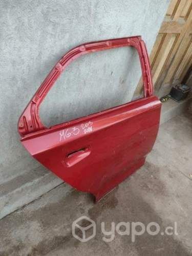 Puerta trasera der mg