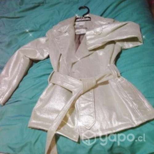 Chaqueta de cuero legítimo con brillo plateada