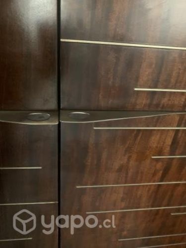 Mueble bar de madera con 2 puertas, repisas, 4 caj