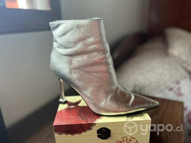 Botín Mingo 37 plateado