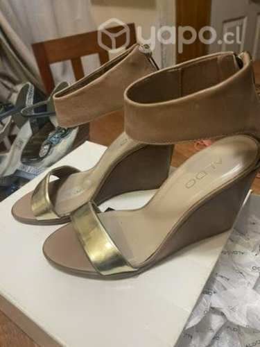 Sandalias Aldo y EXS