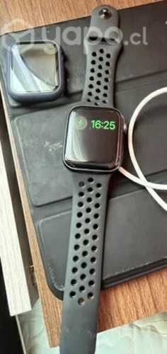 Apple Watch SE nike
